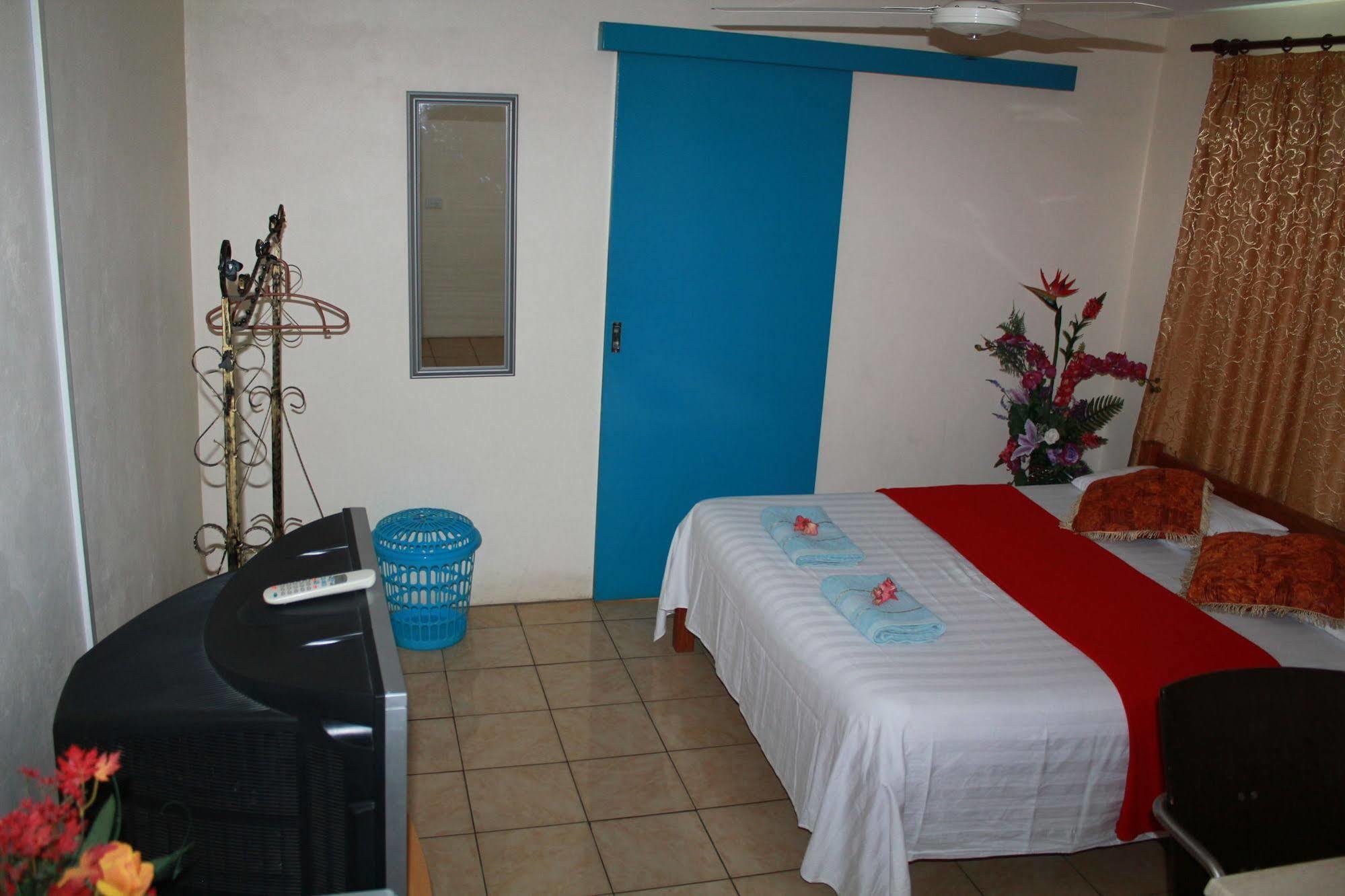 Pacific Paradise Motel Port-Vila Extérieur photo