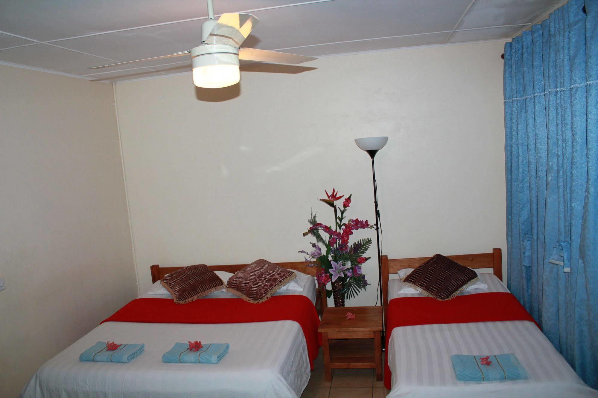 Pacific Paradise Motel Port-Vila Extérieur photo